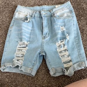Never worn shorts size S